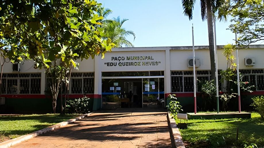 Prefeitura de Paranaíba abre seleção para área da educação com salários a partir de R$ 2 mil