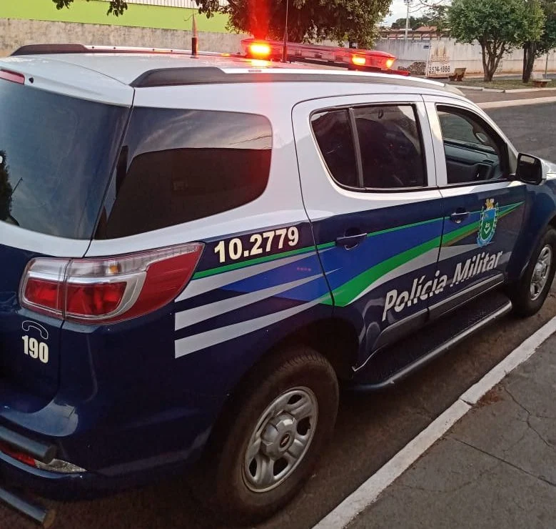 Polícia apreende drogas e registra ocorrência de corrupção de menores