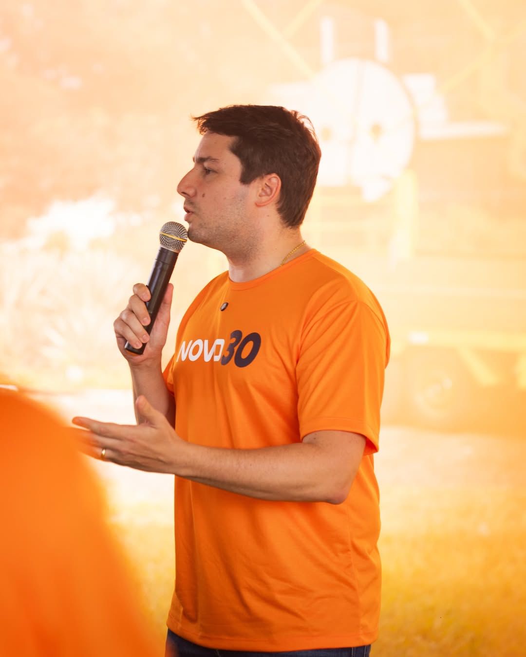 Pré-candidato ao governo pelo Novo, Catan sobe o tom contra Azambuja e Riedel após evento do PL